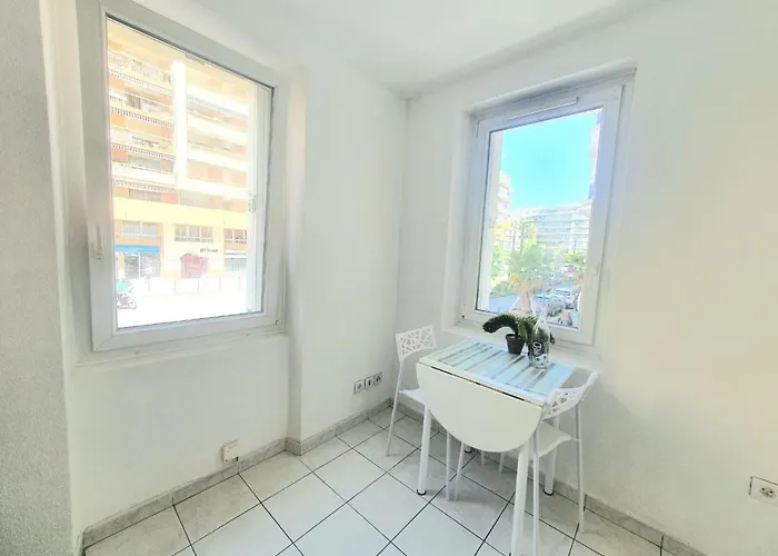 Grand Studio Nice Centre - Bord De Mer